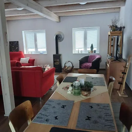 Nad Hladinou 度假居 Teplice nad Metují